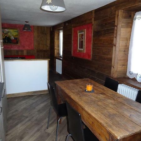 Maison D'Antan Alloggio Ad Uso Turistico Vda Charvensod N 0022 奥斯塔 外观 照片