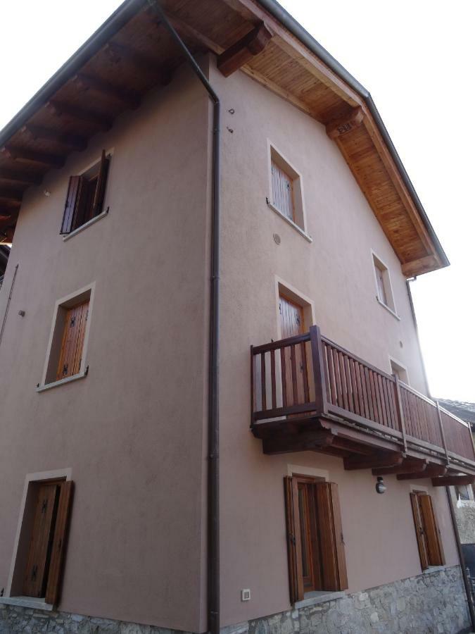 Maison D'Antan Alloggio Ad Uso Turistico Vda Charvensod N 0022 奥斯塔 外观 照片